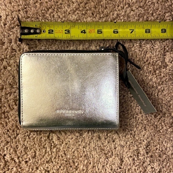 Urbancode leather travel wallet black and silver - Picture 5 of 5